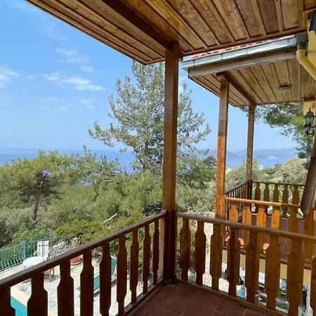 Villa Gorgeous Wit